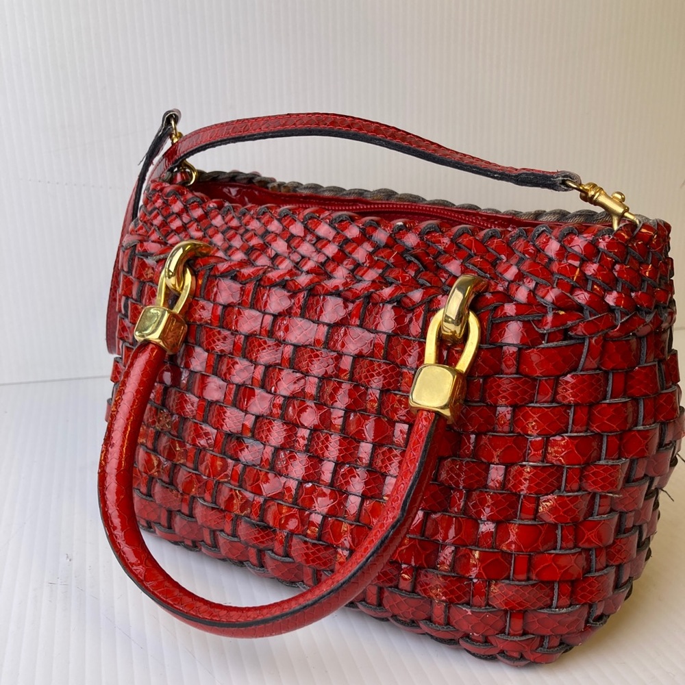 Red Bruno Magli Purse D1-03